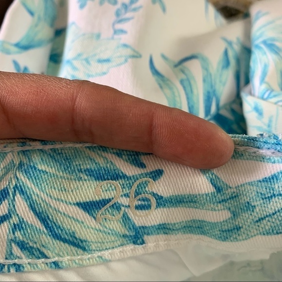 TOMMY Bahama Women's Blue Tropical Denim Boardwalk Capri Jeans Pants size 26 - Picture 11 of 14